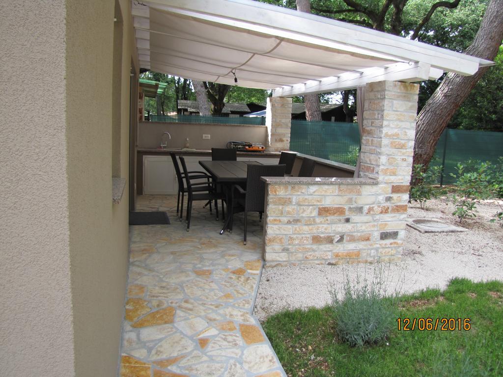Holiday Park Mimoza Bašanija Exterior foto