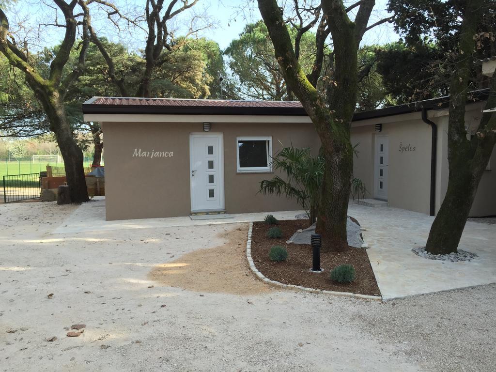 Holiday Park Mimoza Bašanija Exterior foto